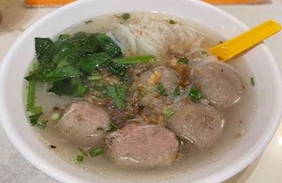 Bakso NJ: Rasa yang Menggigit di Jantung Cilacap